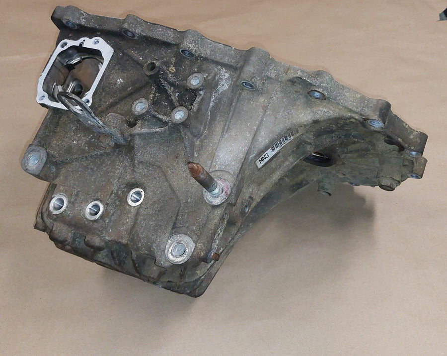 2005-2006 Acura Rsx/ Honda Element transmission outer case