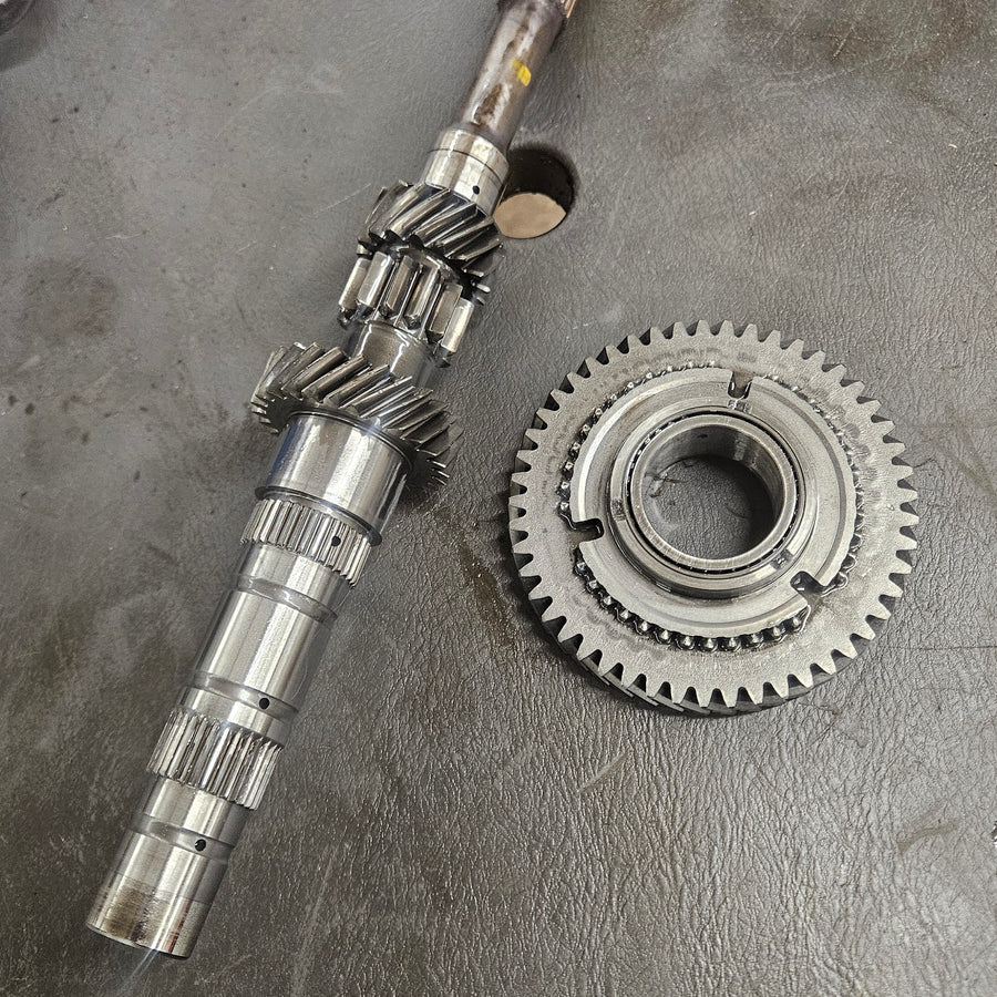 Ep3 Mainshaft With First Gear